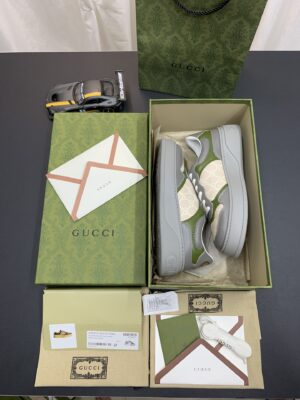 Gucci-GG-Sneaker-Green-2.jpg