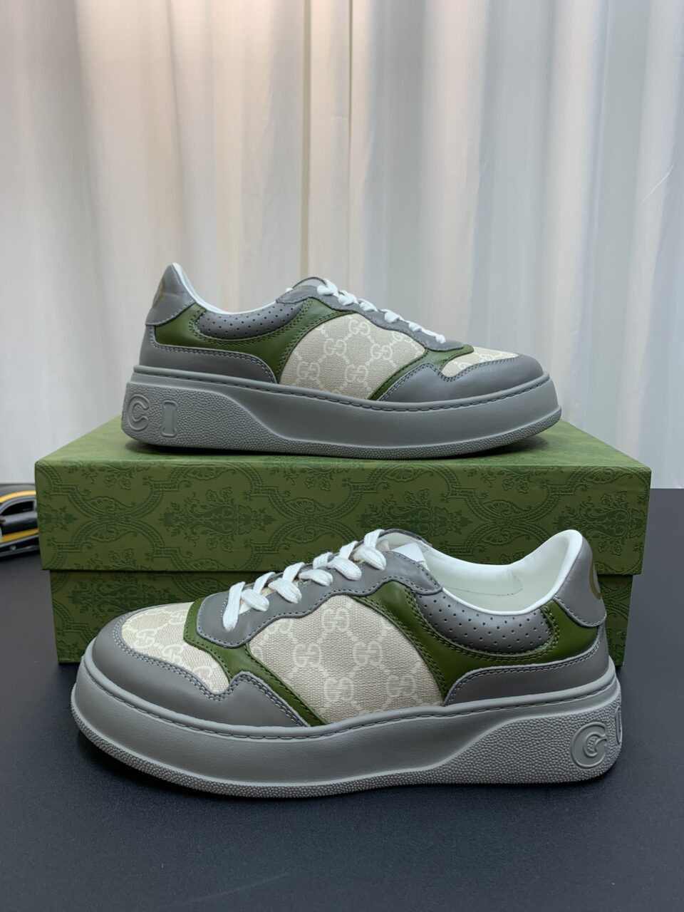 Gucci GG – Green Low Top Replica Sneakers for Men