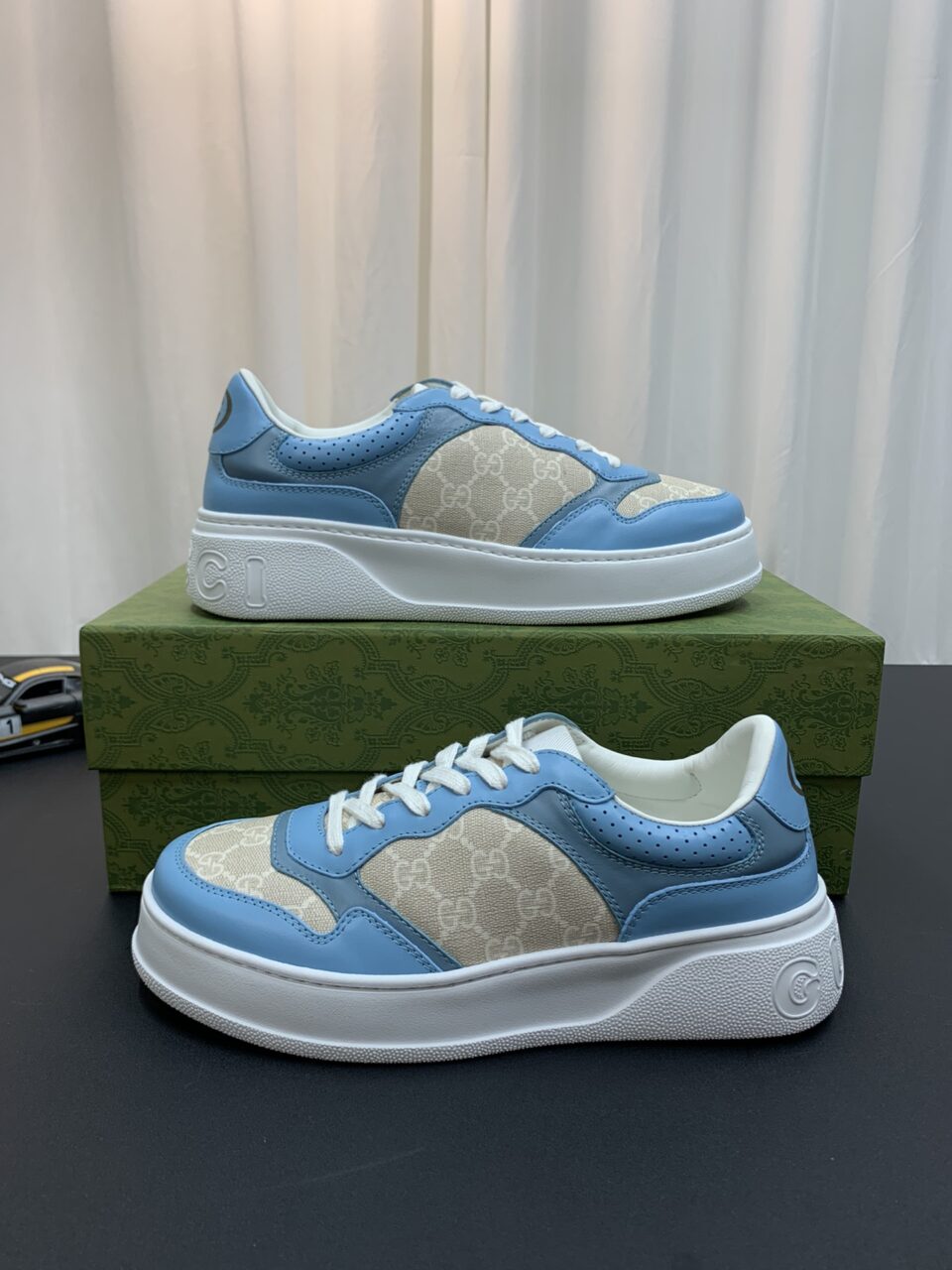 Gucci GG – LT Blue Low Top Replica Sneakers for Men