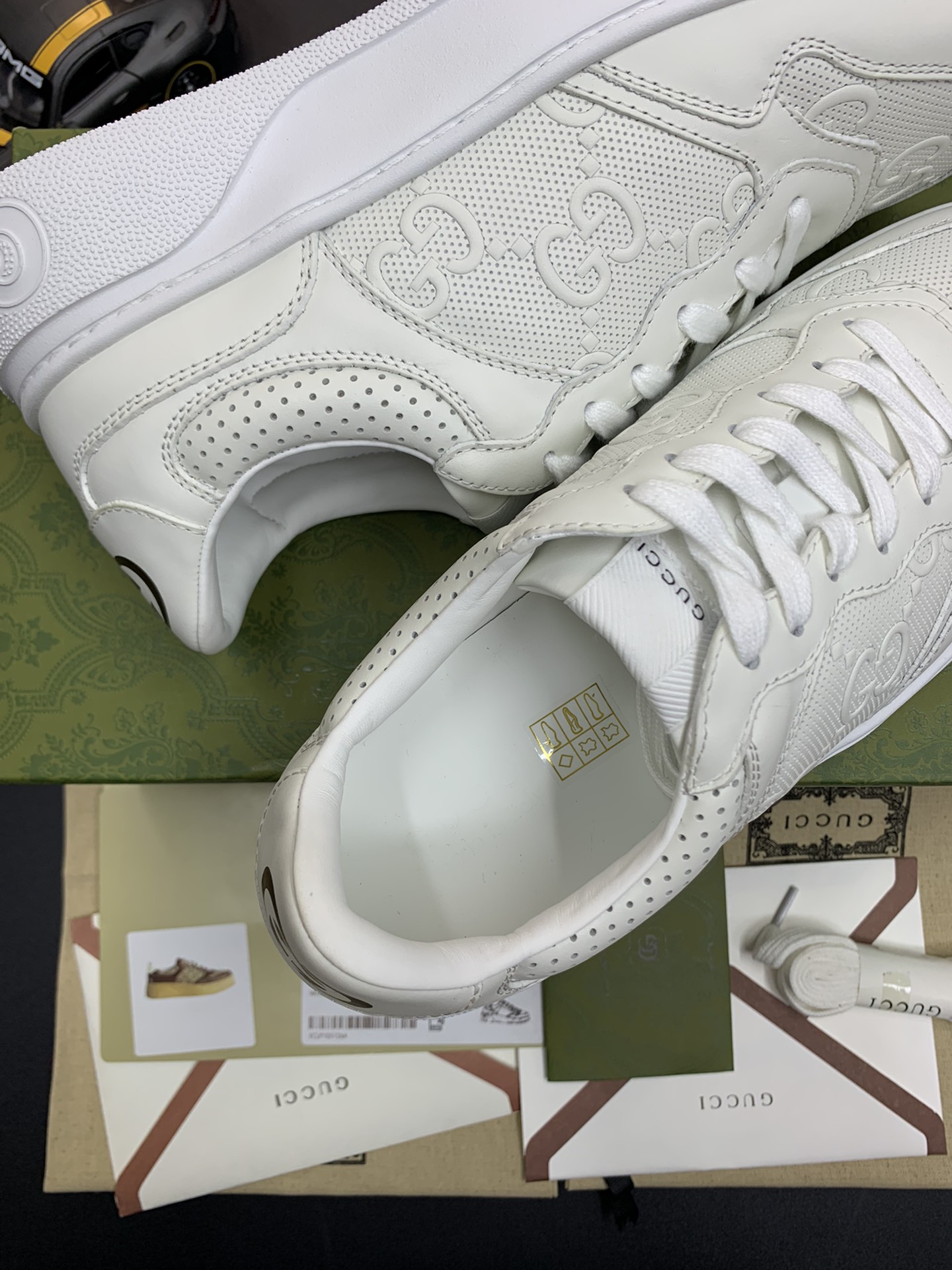 Gucci-GG-Sneaker-White-5.jpg