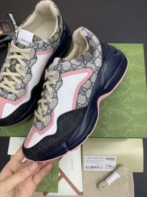 Gucci-Rhyton-Sneaker-BluePink-2.jpg