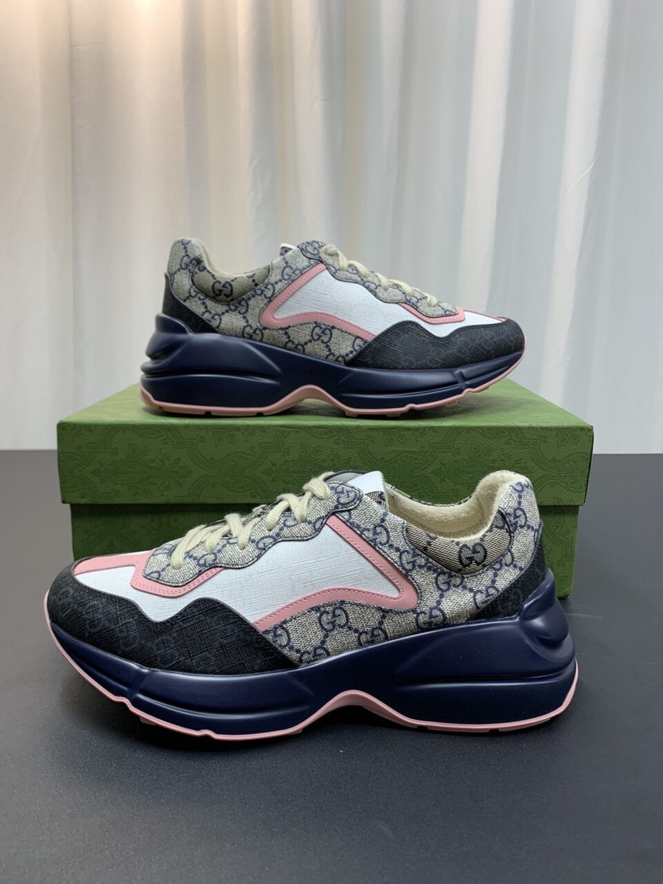 Gucci Rhyton Sneaker Blue/Pink