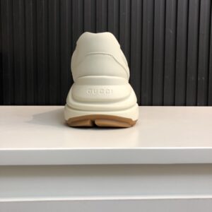 Gucci-Rhyton-Sneaker-GG-Logo-1.jpg