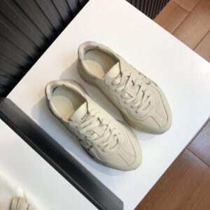 Gucci-Rhyton-Sneaker-LOGO-3.jpg