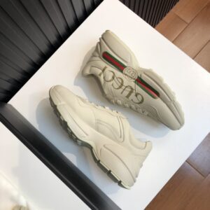 Gucci-Rhyton-Sneaker-LOGO-4.jpg