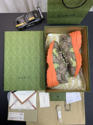 Gucci-Rhyton-Sneaker-Pinapple-7.jpg