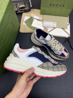 Gucci-Rhyton-Sneaker-Pink-Blue-8.jpg