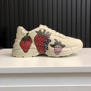 Gucci-Rhyton-Sneaker-STRAWBERRY-2.jpg