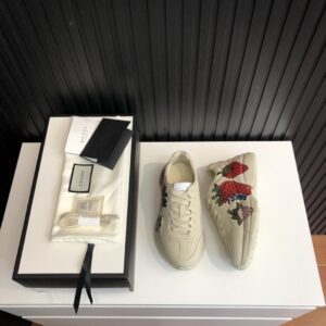 Gucci-Rhyton-Sneaker-STRAWBERRY-4.jpg