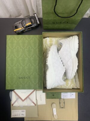 Gucci-Rhyton-Sneaker-WHITE-8.jpg