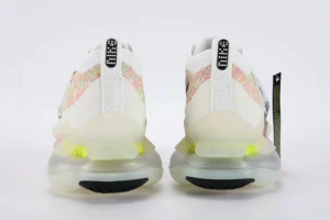 HHH_8682_AIR-MAX.webp