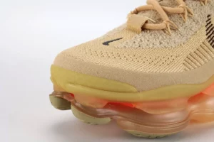HHH_8690_AIR-MAX.webp