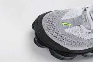 HHH_8750_AIR-MAX.webp