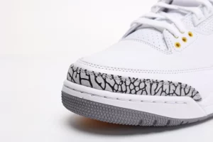 Jordan-3-Retro-Kobe-Bryant-PE-Top-Version-Reps4.webp
