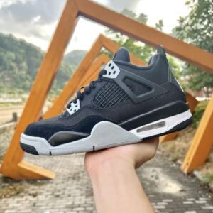 Jordan-4-Retro-SE-Black-Canvas-1.jpg