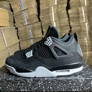 Jordan-4-Retro-SE-Black-Canvas-10.jpg