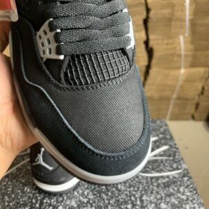 Jordan-4-Retro-SE-Black-Canvas-7.jpg