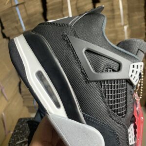 Jordan-4-Retro-SE-Black-Canvas-8.jpg