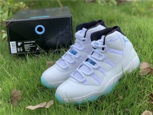 Jordan11RetroLegendBlue_2030.jpg