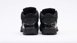 Kobe-4-Protro-Gift-of-Mamba-Top-Version1-1.webp