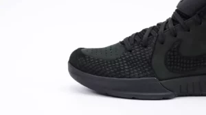 Kobe-4-Protro-Gift-of-Mamba-Top-Version2.webp