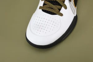 Kobe-4-Protro-White-Black-Del-Sol-5.webp