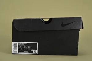 Kobe-8-Protro-22Halo22-Top-Version-REPS_4305.webp