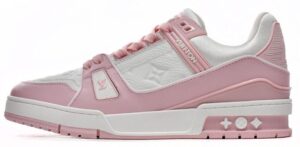 LV-TRAINER-1-4-e1695604511349.jpg