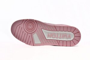 LV-TRAINER-2-4.jpg