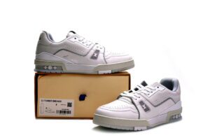 LV-TRAINER-3-7.jpg