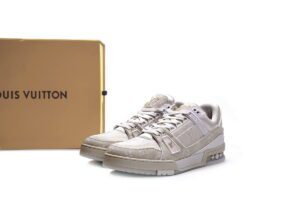 LV-TRAINER-5-5.jpg