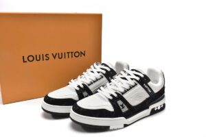 LV-TRAINER-7.jpg