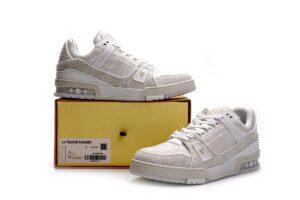 LV-TRAINER-9-1.jpg