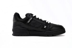 LV-TRAINERS-4.jpg