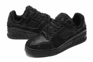 LV-TRAINERS-SOLID-BLACK-6-scaled-1.jpg