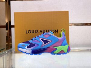 Louis-Vuitton-Tatic-Runner-Blue-5.jpg