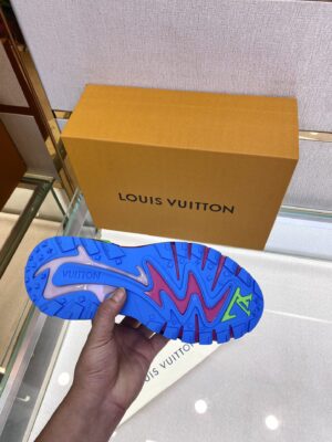 Louis-Vuitton-Tatic-Runner-Blue-8.jpg