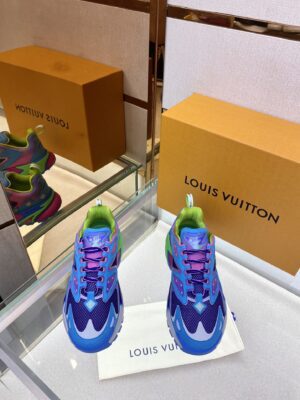 Louis-Vuitton-Tatic-Runner-Blue-9.jpg
