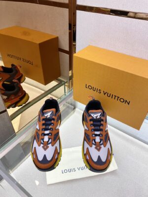 Louis-Vuitton-Tatic-Runner-Orange-2.jpg