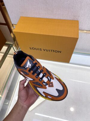 Louis-Vuitton-Tatic-Runner-Orange-3.jpg
