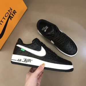 Louis-Vuitton-x-Nike-Air-Force-1-Emboss-Black-7.jpg