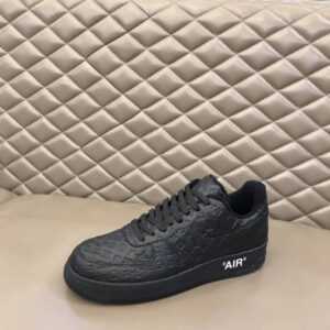 Louis-Vuitton-x-Nike-Air-Force-1-Emboss-Black-Black-4.jpg