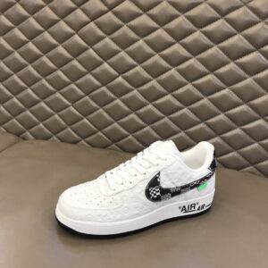 Louis-Vuitton-x-Nike-Air-Force-1-Emboss-Black-white-4.jpg