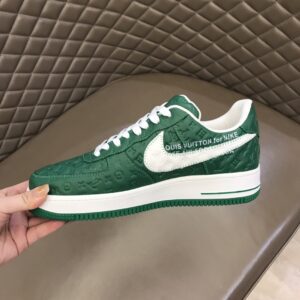 Louis-Vuitton-x-Nike-Air-Force-1-Emboss-Green-2.jpg