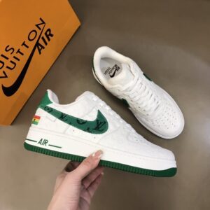 Louis-Vuitton-x-Nike-Air-Force-1-Emboss-Green-White-8.jpg
