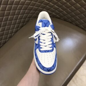 Louis-Vuitton-x-Nike-Air-Force-1-Mono-Blue-2.jpg