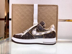 Louis-Vuitton-x-Nike-Air-Force-1-Mono-Brown-3.jpg