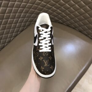 Louis-Vuitton-x-Nike-Air-Force-1-Monogram-2.jpg