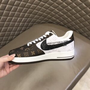 Louis-Vuitton-x-Nike-Air-Force-1-Monogram-6.jpg