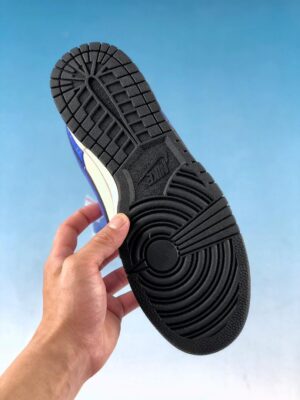 Nike-Dunk-Low-Jackie-Robinson-9.jpg